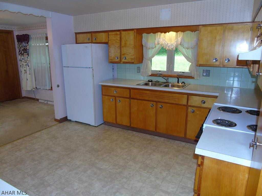 Llyswen - Residential