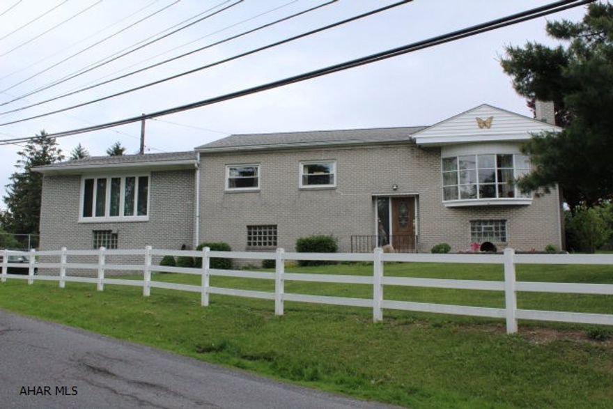 Very large 4 bedroom 3.5 bathroom home on 150 x 120 lot.  This home offers tons of living space, closets and storage.  Updated kitchen and bath, newer roof and 2 car attached garage with additional car port parking.  Don't miss out, check it out today!  Open house Sunday July 20 from 1:00 - 2:30!