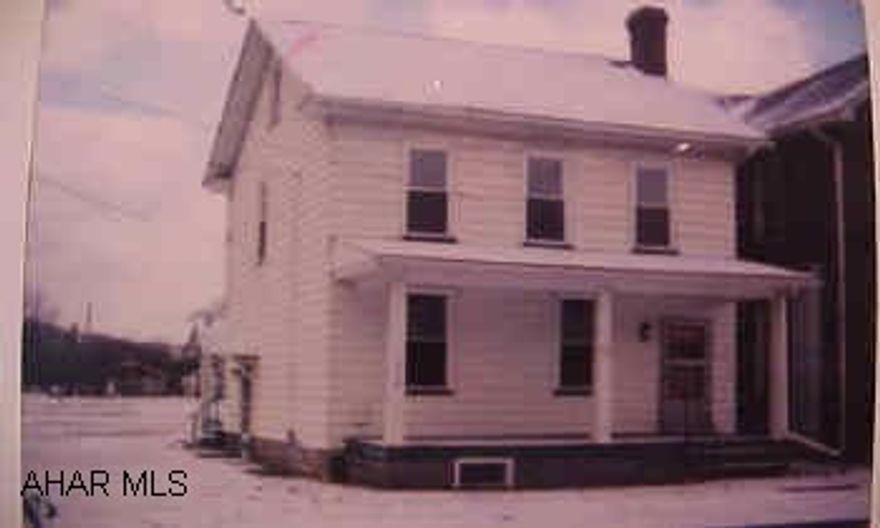 Darling 3 BR, 1.5 BA.  New roof, windows, carpet, updated wiring.