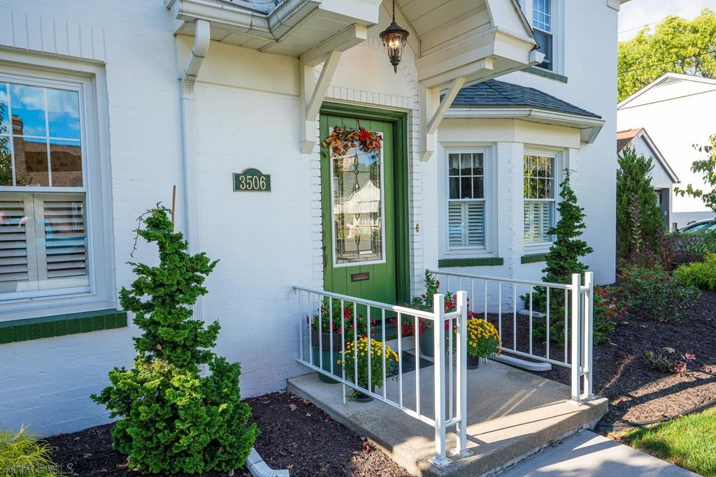 Mansion Park - Residential