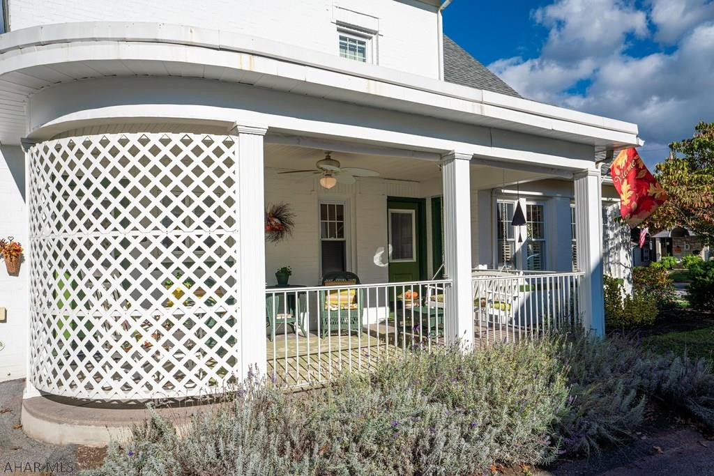 Mansion Park - Residential