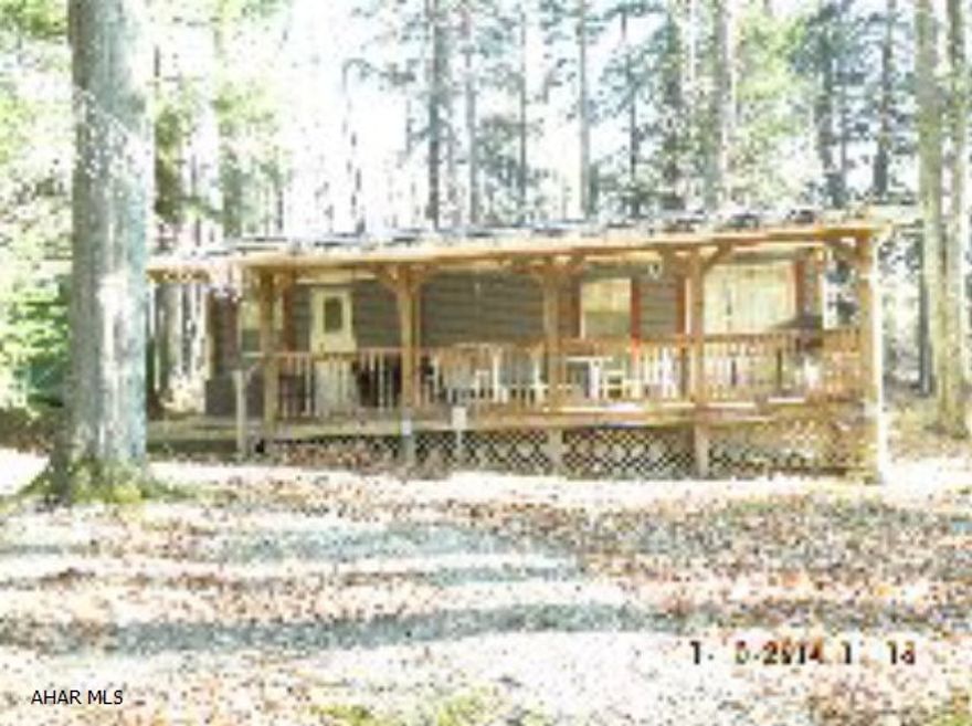 GREAT GET_AWAY! Yearound use. Nice covered porch with furniture. All the amenities of Glendale Yearound. Minutes from State game lands & Rock Run ATV trails
