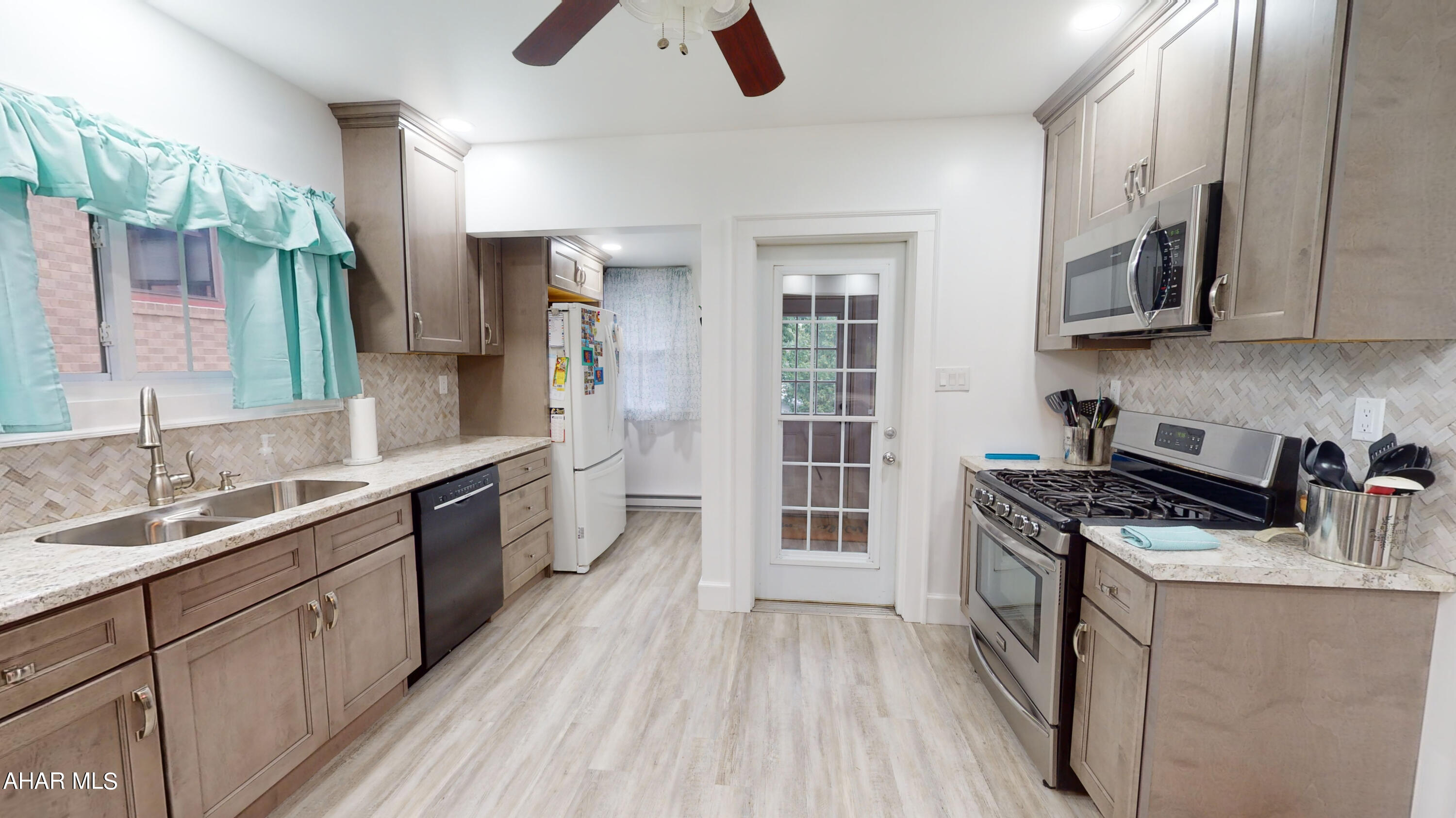 Calvert Hills - Residential