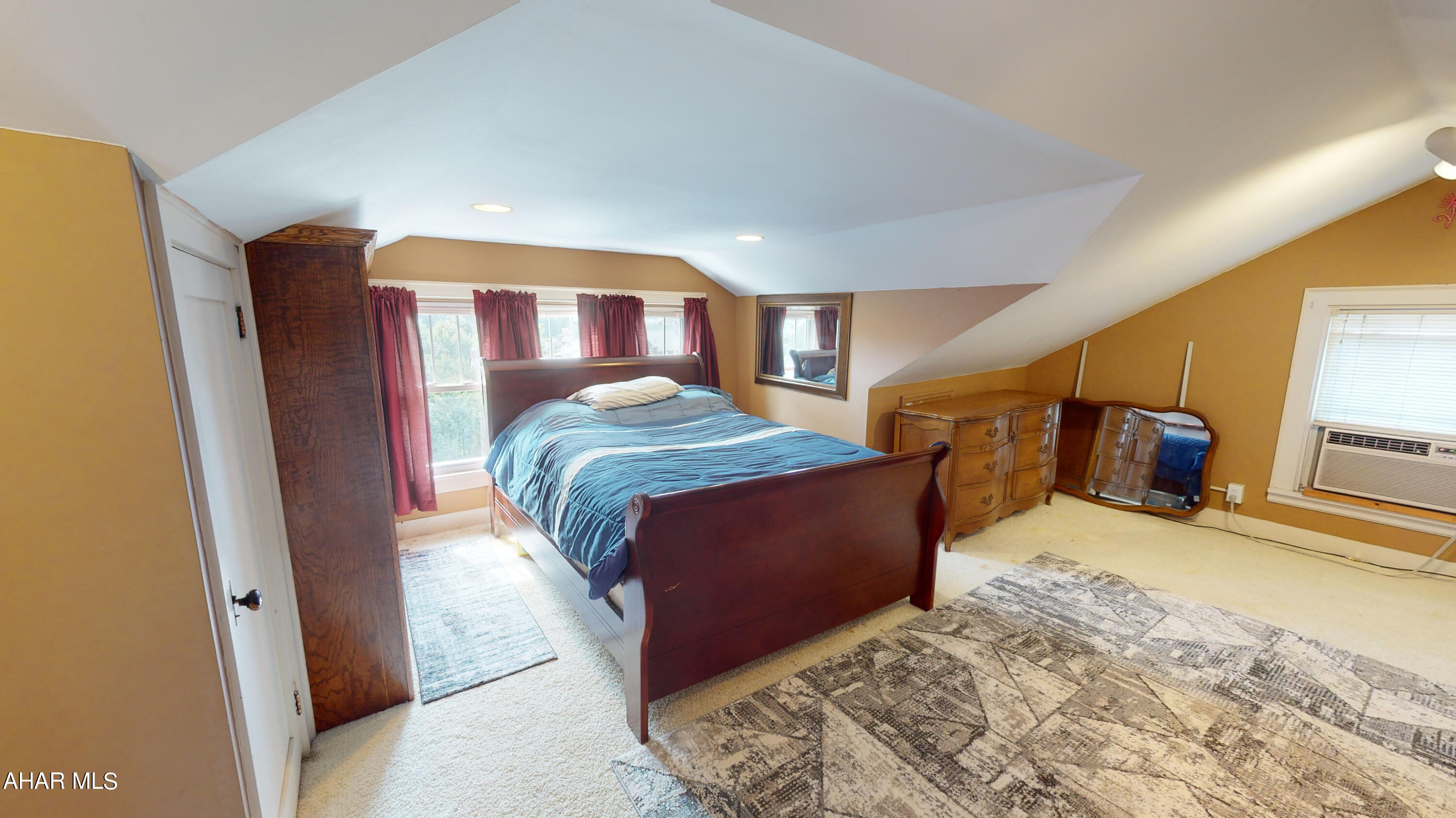 Calvert Hills - Residential