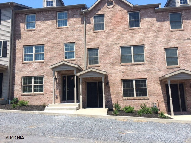 Penn Terrace - Residential