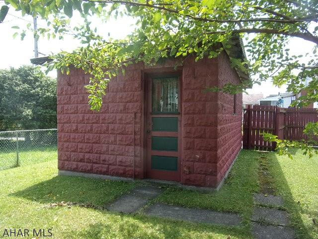 Juniata - Residential