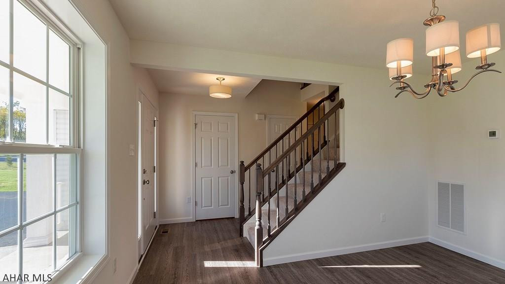 Rolling Hills - Residential