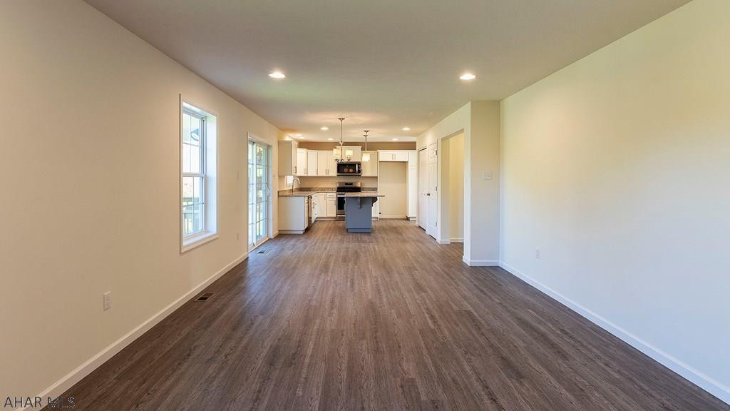 Rolling Hills - Residential