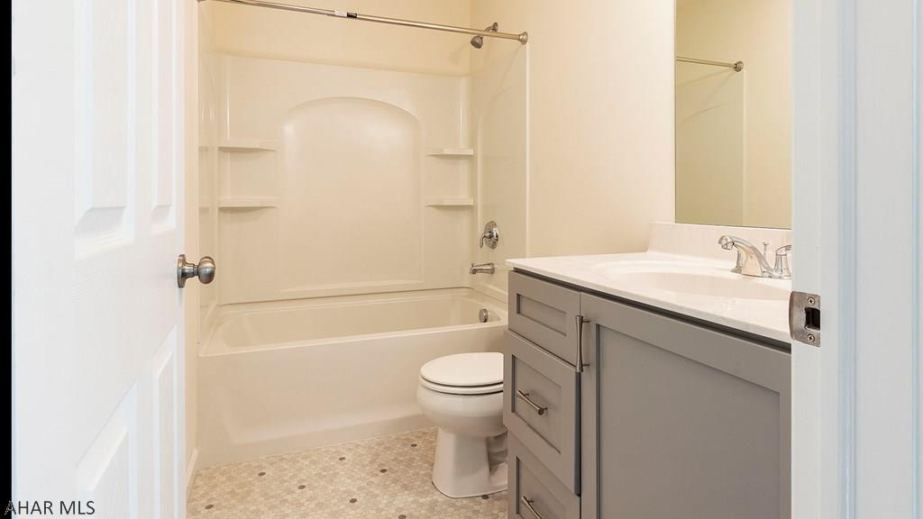 Rolling Hills - Residential