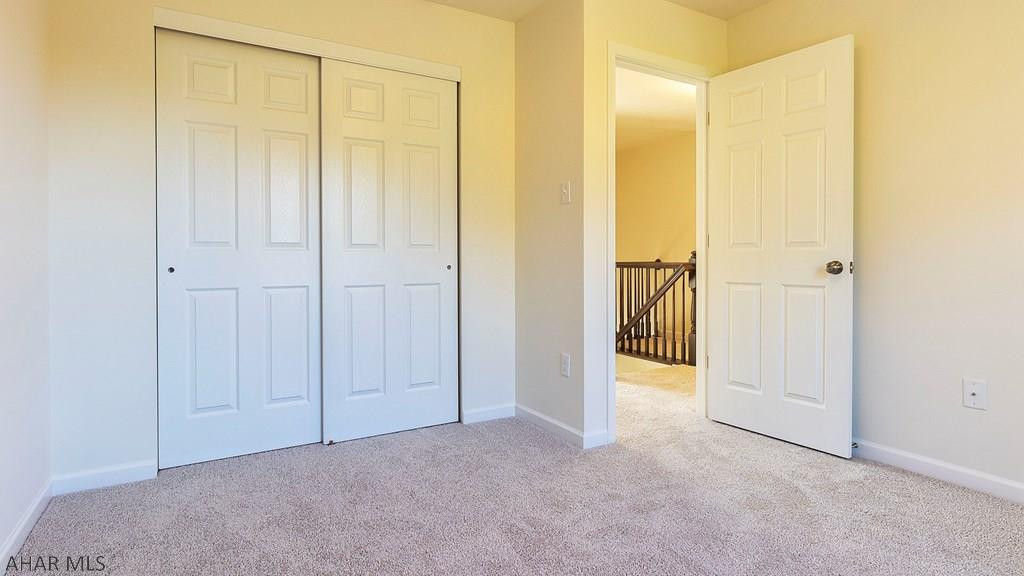 Rolling Hills - Residential