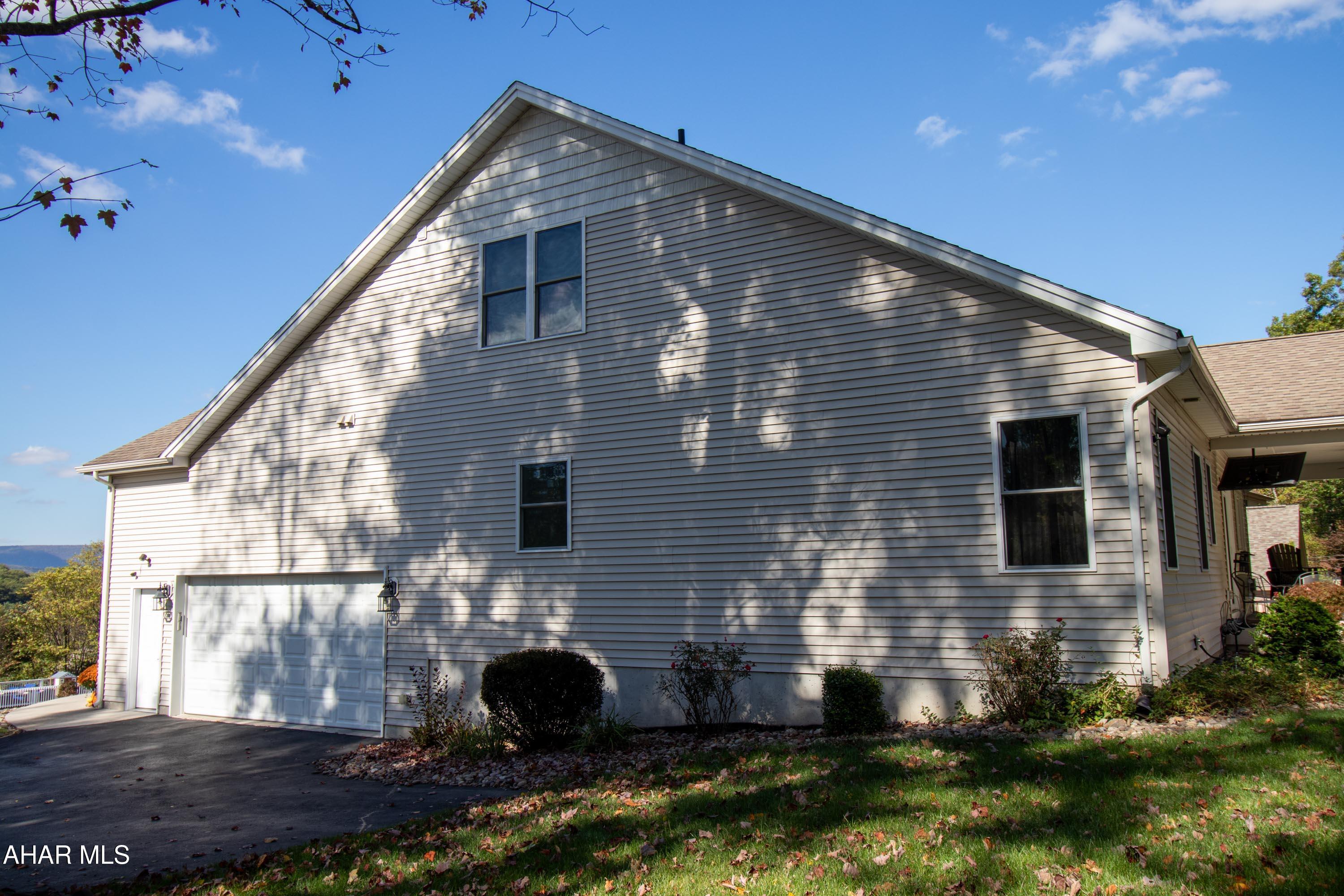 Brush Oaks Development - Residential