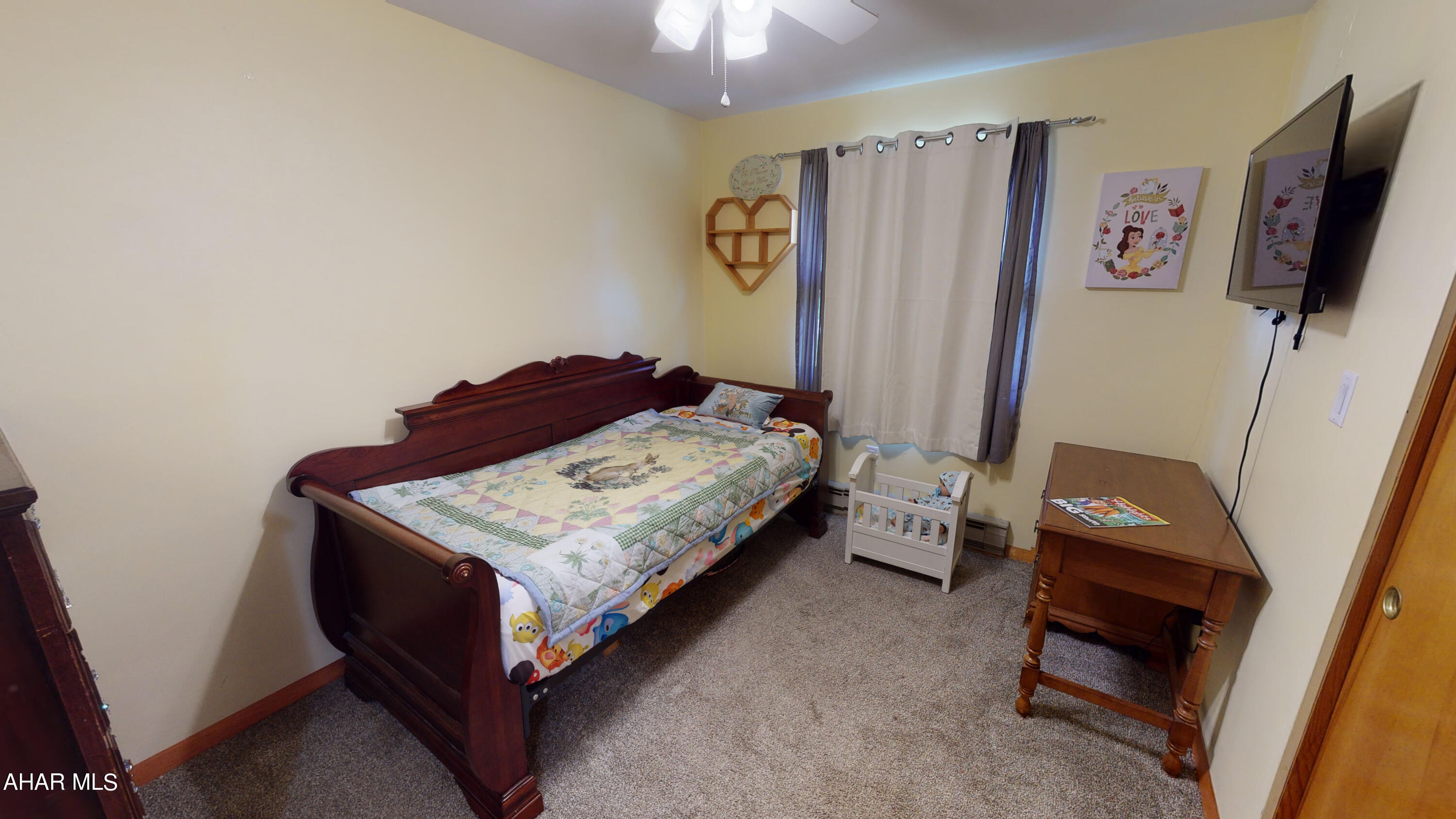 Foot of Ten - Residential