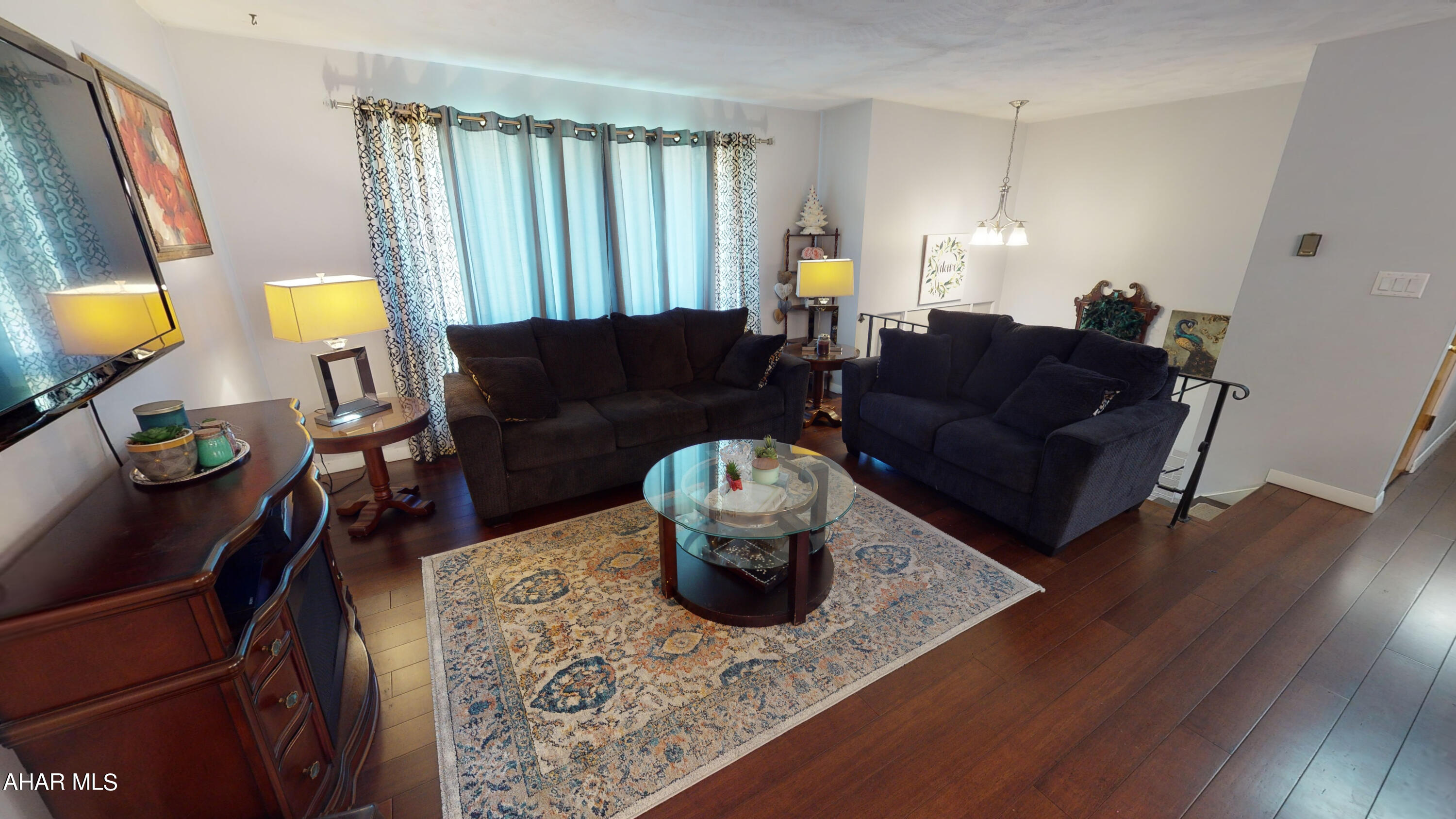 Foot of Ten - Residential