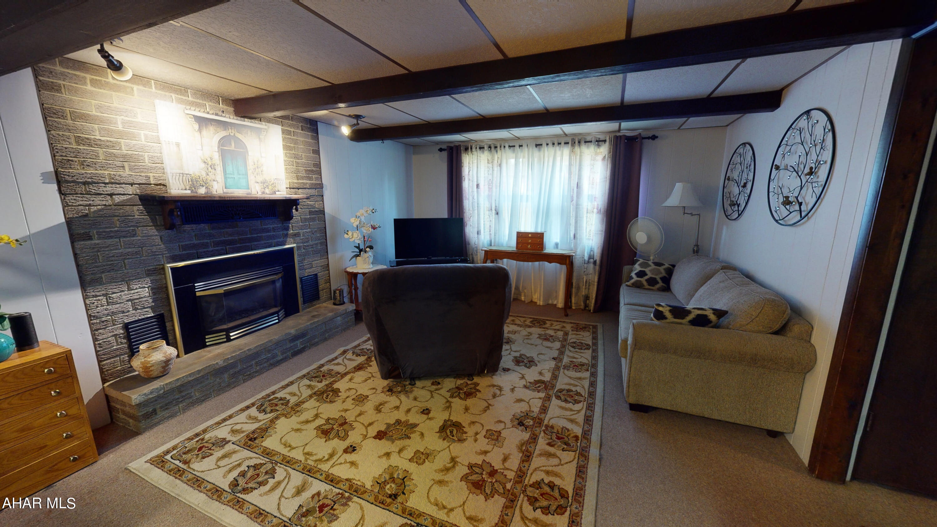 Foot of Ten - Residential