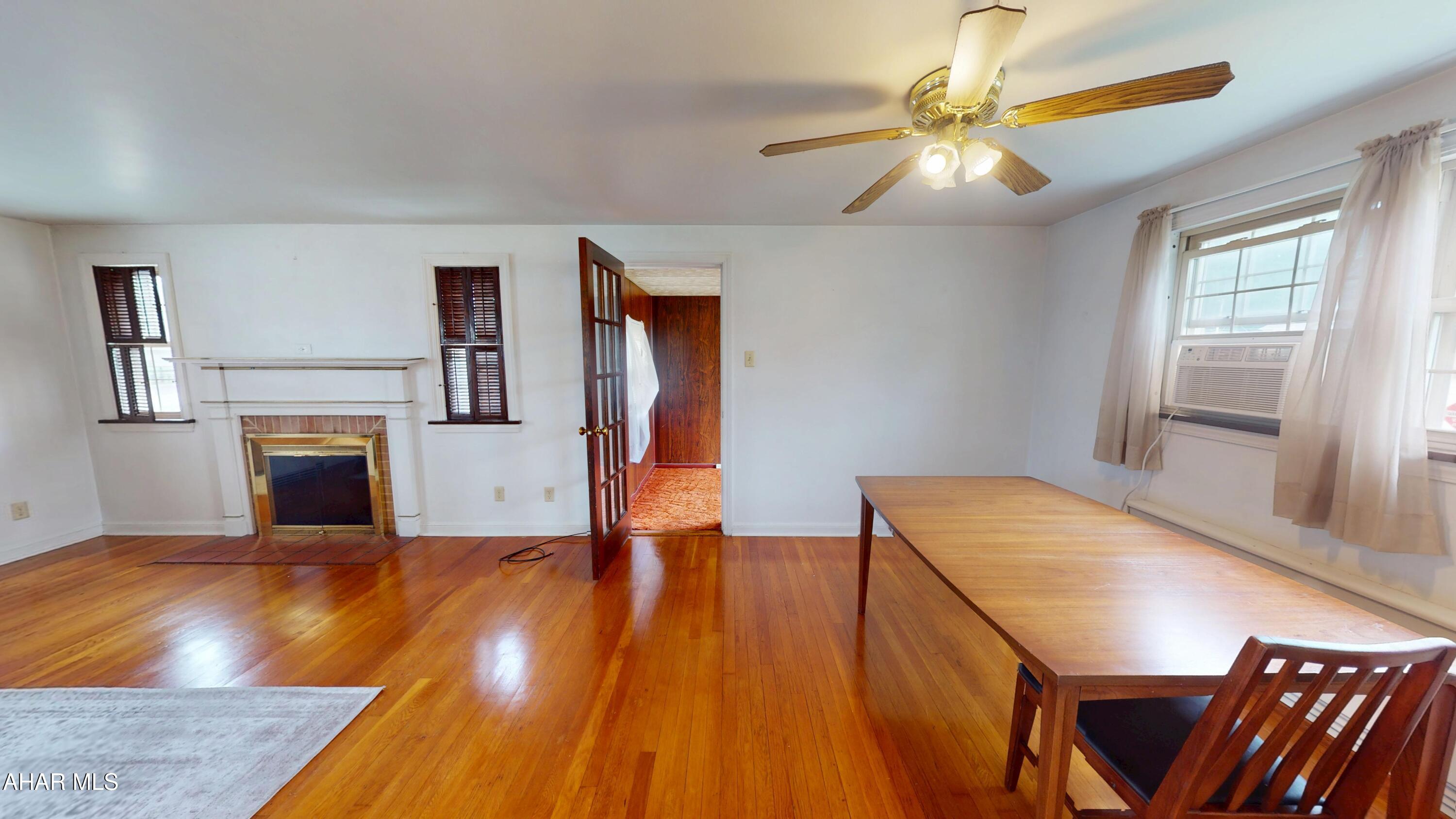 Mansion Park - Residential