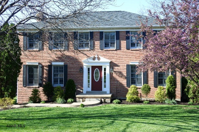 Brentwood - Residential