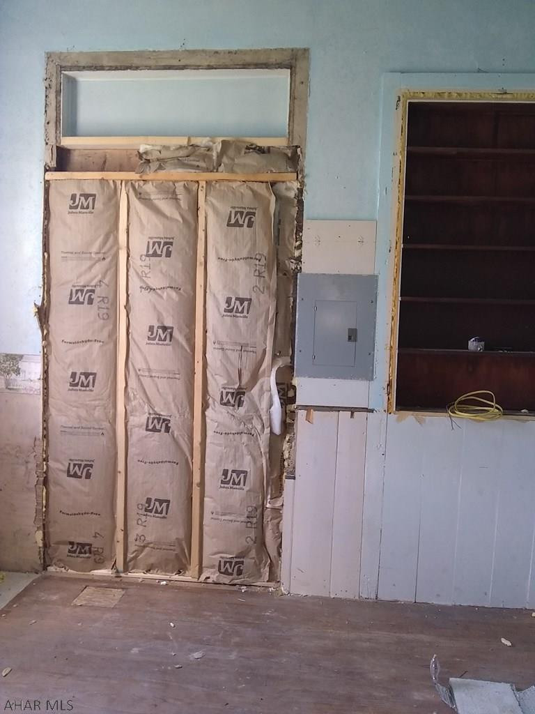 Unknown - Residential