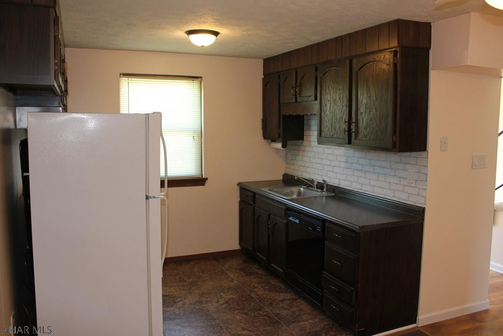 Maple Hollow - Residential