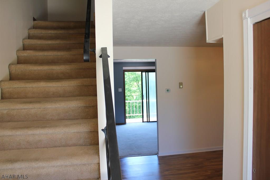 Maple Hollow - Residential