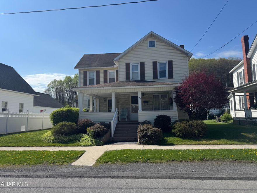 Great family home featuring 3 bedrooms, 1.5 baths, eat in kitchen with oak cabinets and large living room with fireplace. Nice rear porch and big front porch. Full basement with oil hw heat. Large attic storage. Very nice home move in ready! Same camily owned for 39 years!