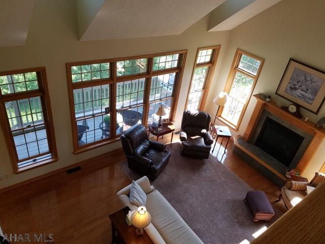 Scotch Valley - Residential