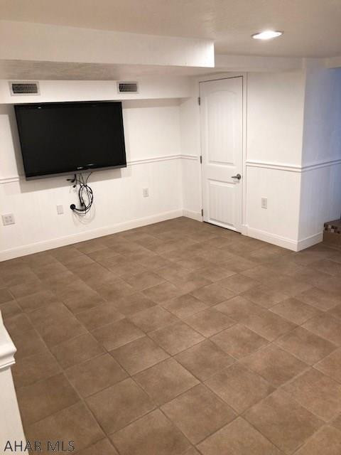 Unknown - Residential Lease