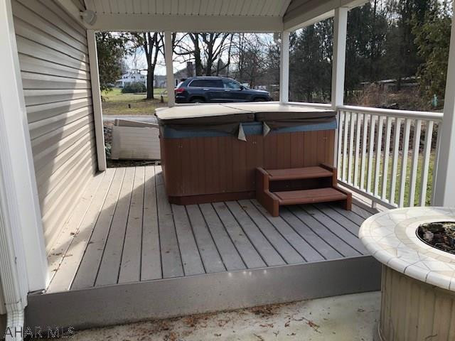 Unknown - Residential Lease