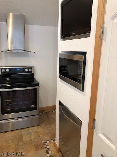 Unknown - Residential Lease