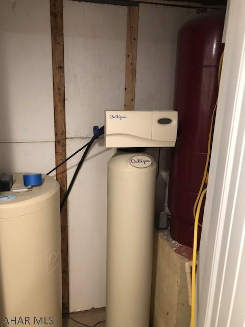 Unknown - Residential Lease