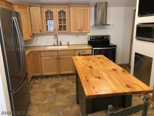 Unknown - Residential Lease