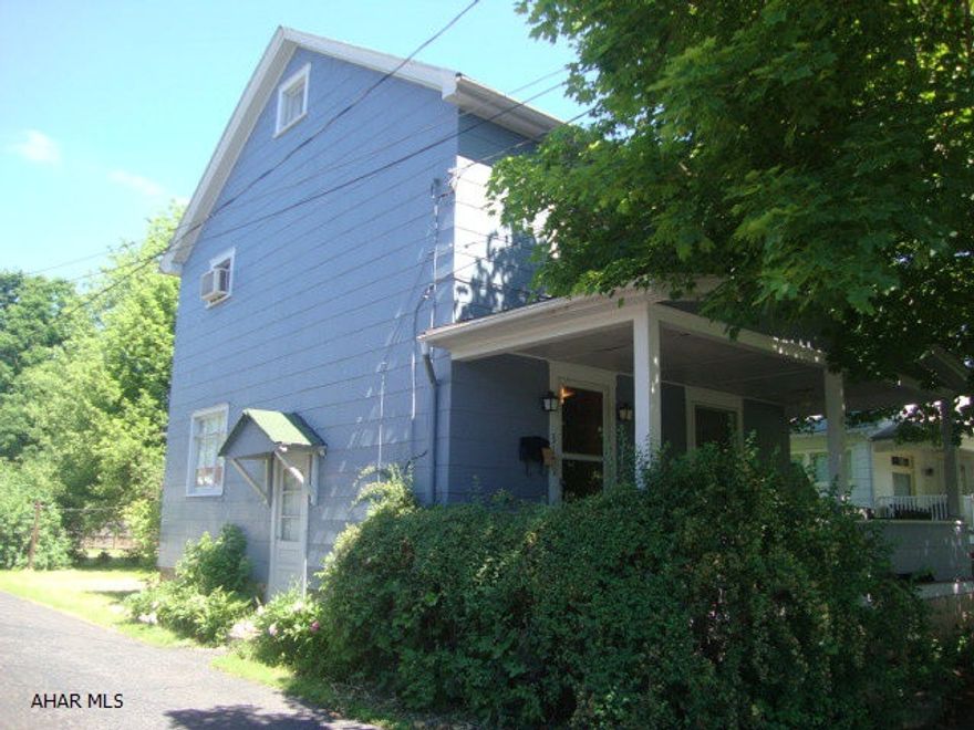 Handyman special!  2 bedroom, 1 bath, with carport and off street parking in Llyswen.  Very nice, quiet neighborhood.  Needs TLC to bring back to life.  Would be a great starter home or flip.  Price to sell to settle estate.  Estate is including a vacant lot known as 322 Poe Place measuring 30 feet by 65.3 feet with a tax assessed value of $340 and taxes of 160.49 a year.  Tax parcel number is Map 1.14-36, Parcel 29.  The vacant lot is not contiguous to the house for sale.