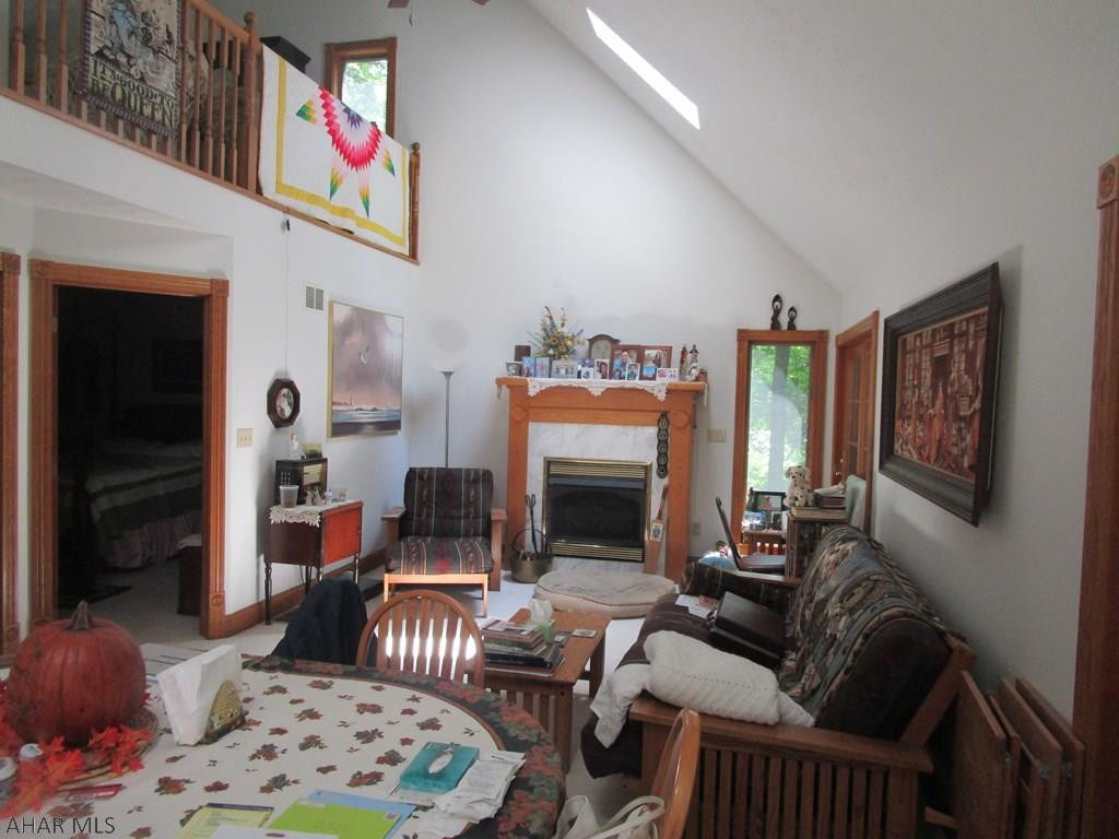 Glendale Yearound - Residential