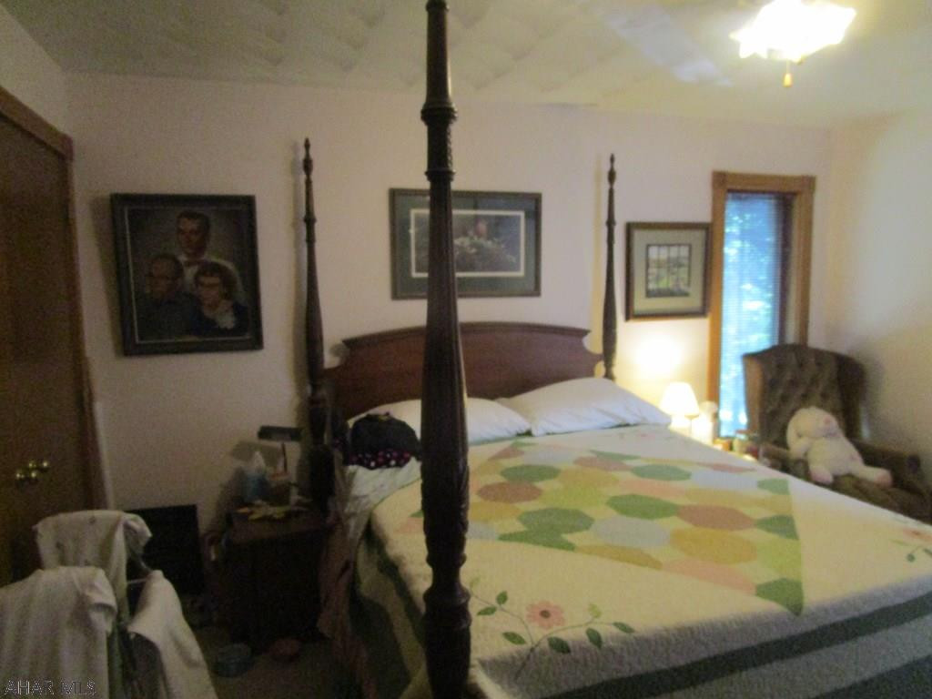 Glendale Yearound - Residential