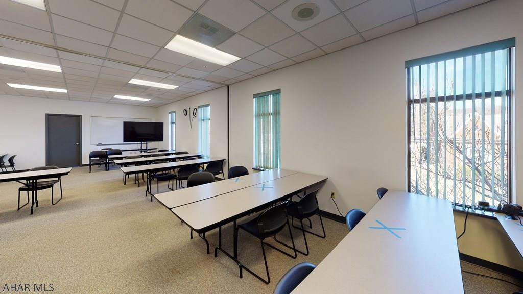 Eldorado - Commercial Lease