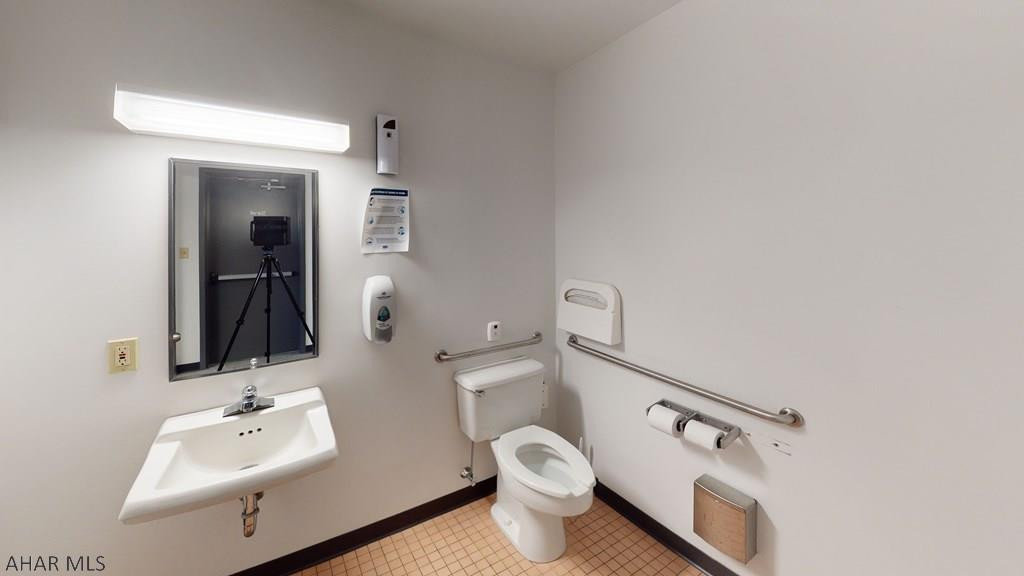 Eldorado - Commercial Lease