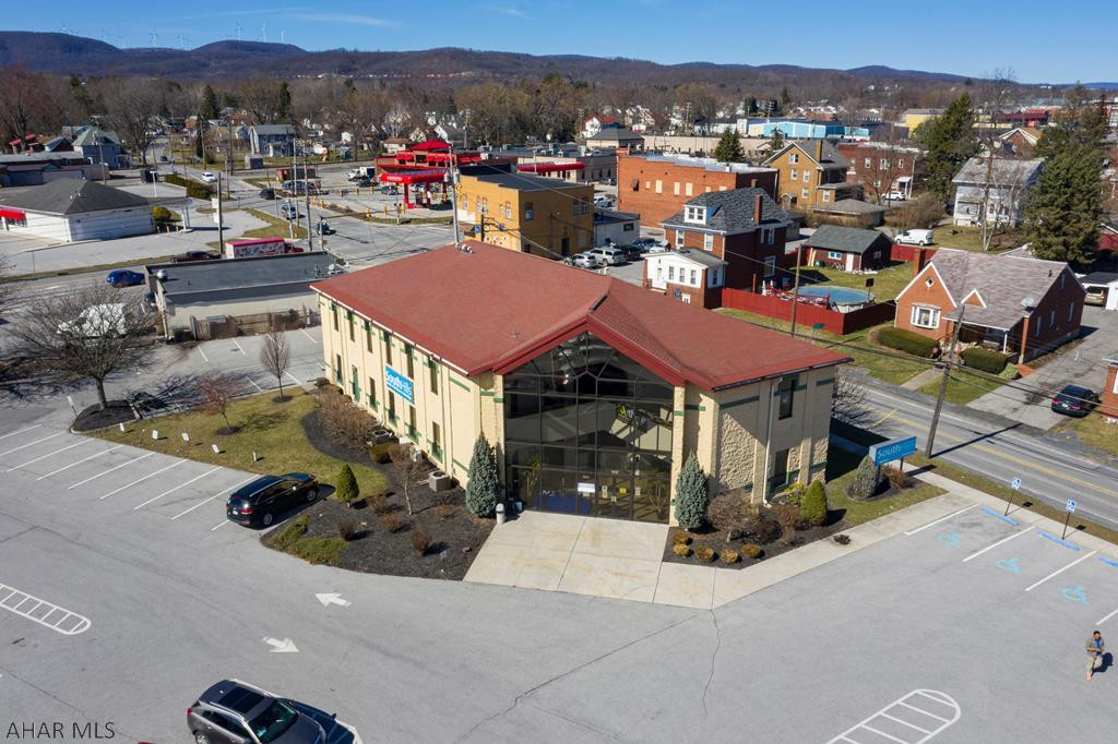 Eldorado - Commercial Lease