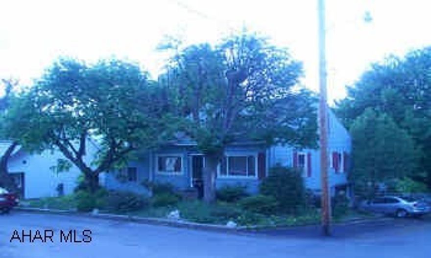 HARDWOOD FLOORS. SUNKEN KITCHEN WITH OAK CABINETS. BACHELORS APARTMENT OR KITCHEN IN BASEMENT. APPRAISAL ON FILE.