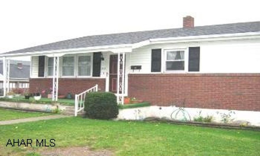 "Move into" condition ranch home. Modern kitchen, nice carpeting throughout. New roof and siding. Newer windows. Rear deck, central air big yard. Perfect home for starting out or downsizing in style!