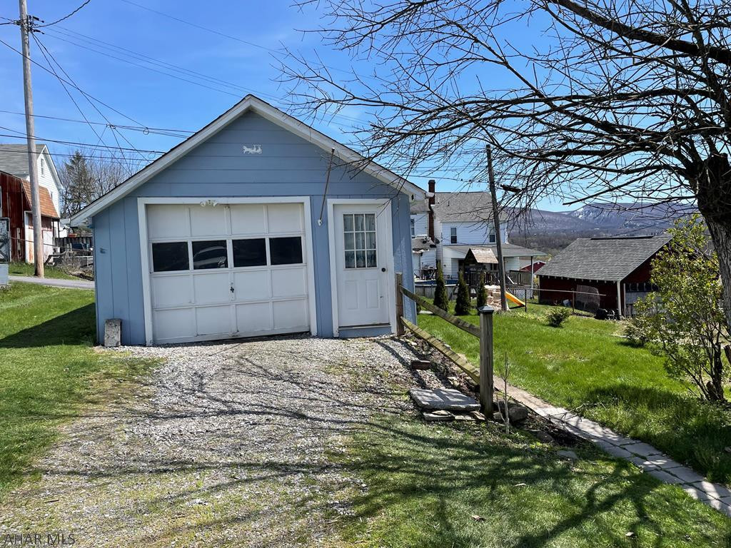 Juniata - Residential