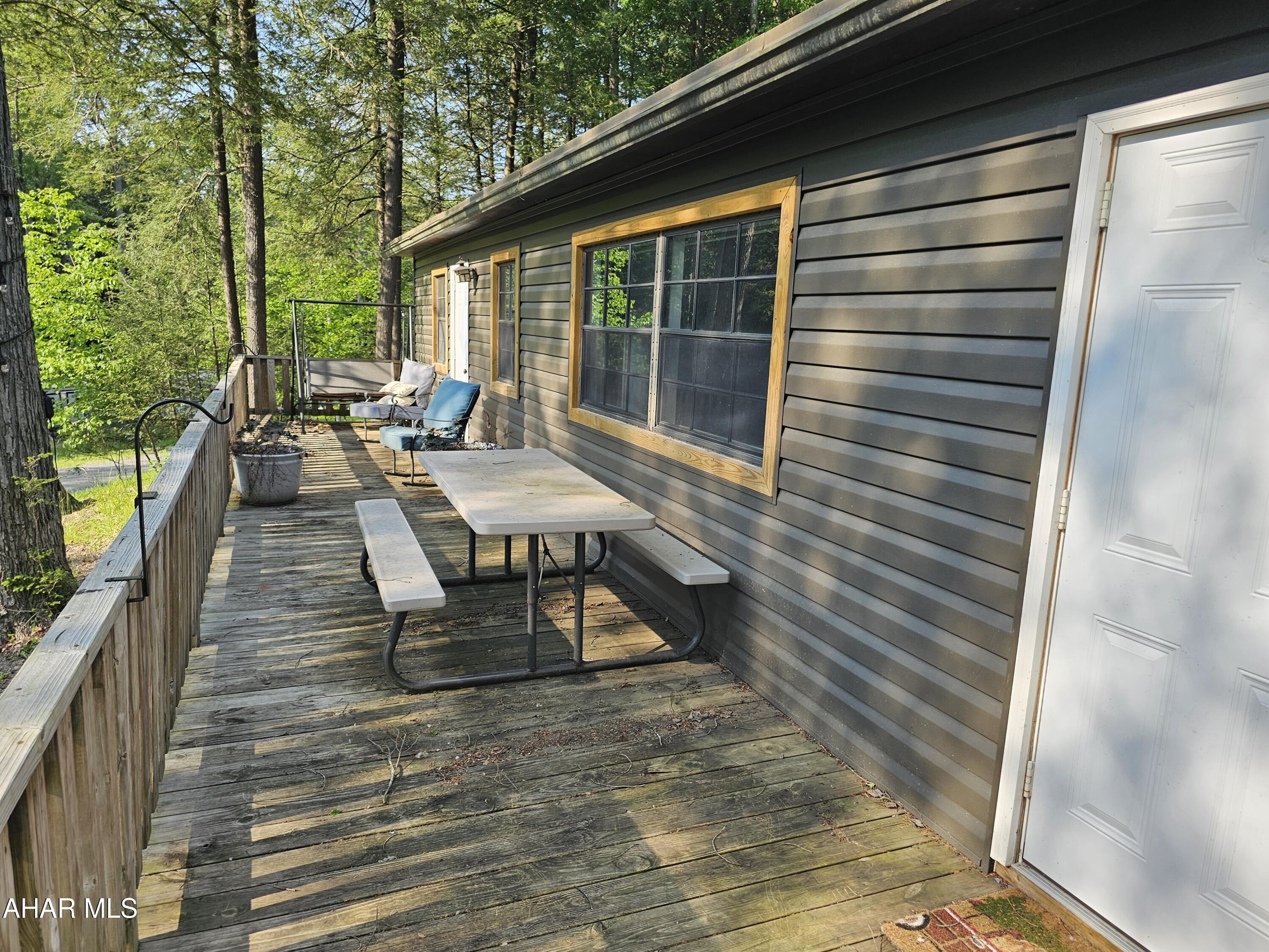 Glendale Yearound - Residential