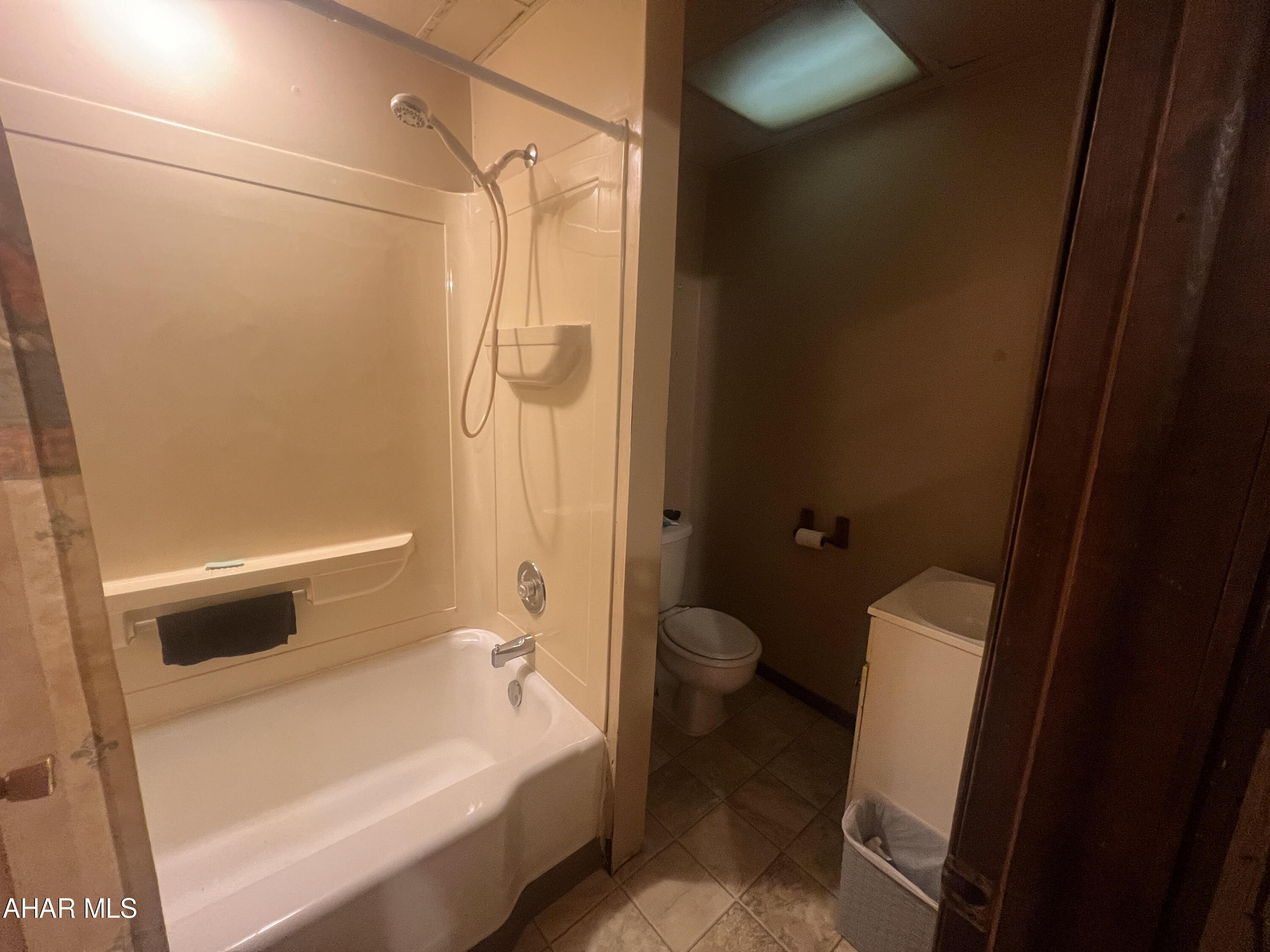 Juniata - Residential Income