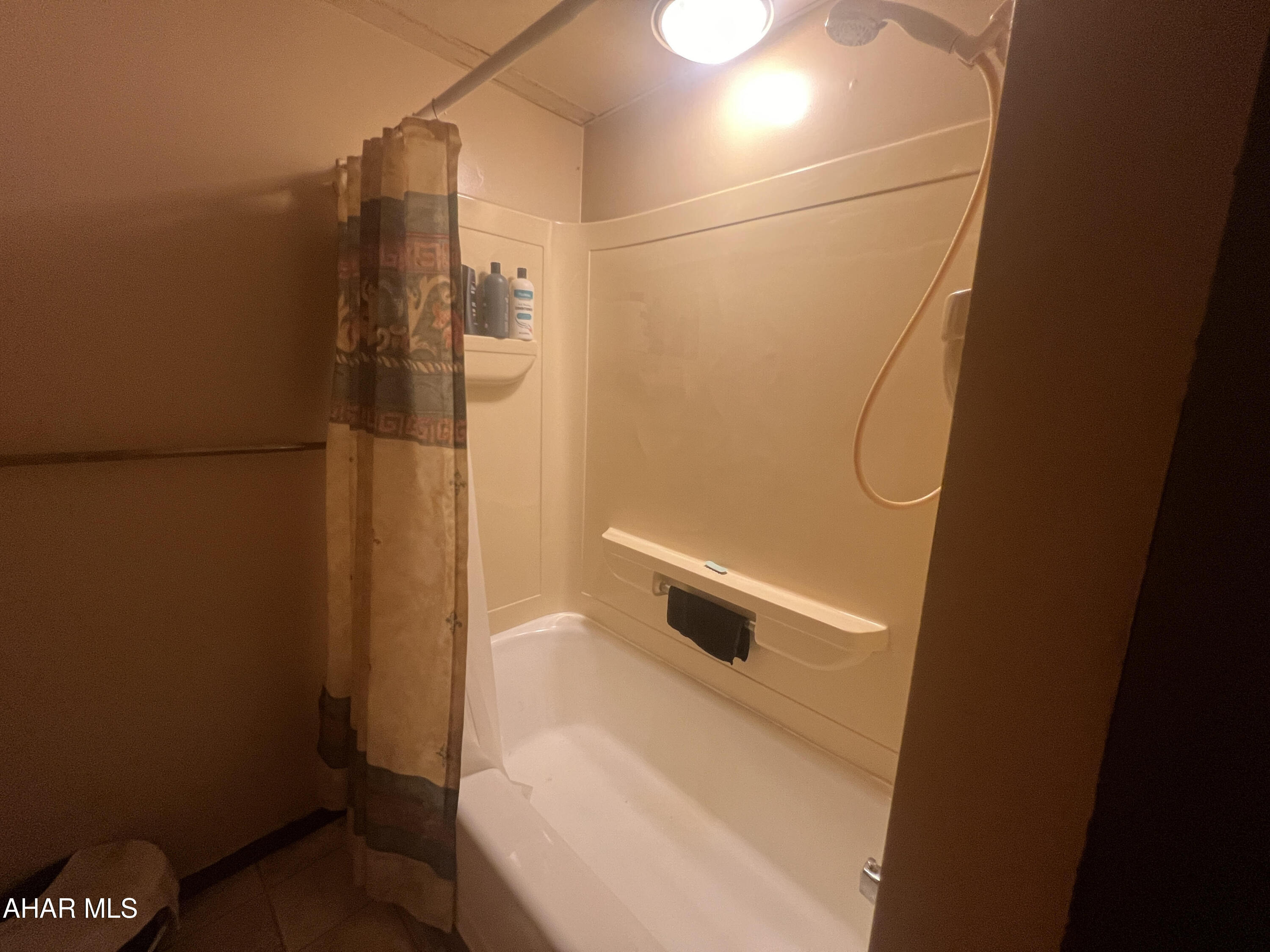 Juniata - Residential Income