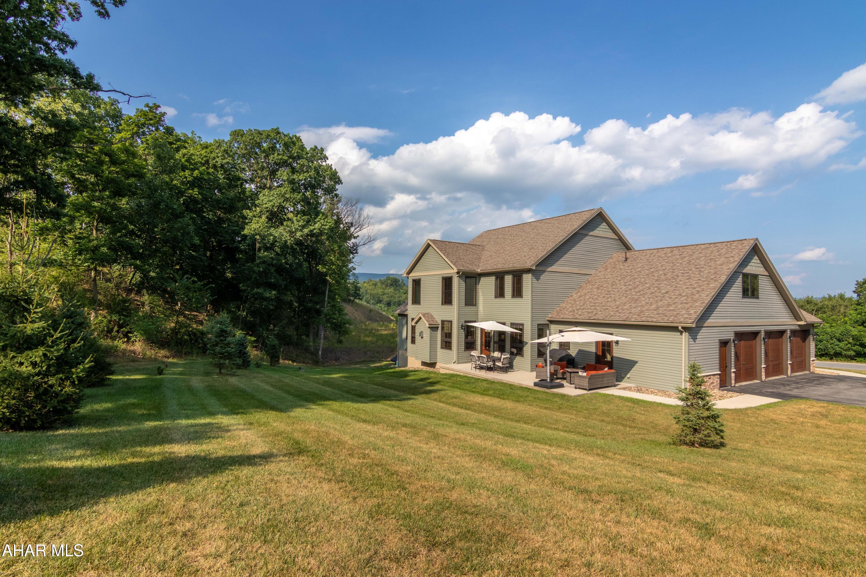 Fox Hollow - Residential