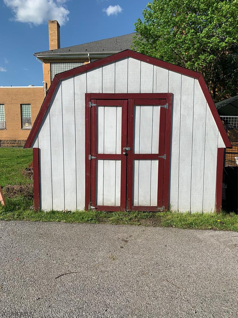 Unknown - Residential