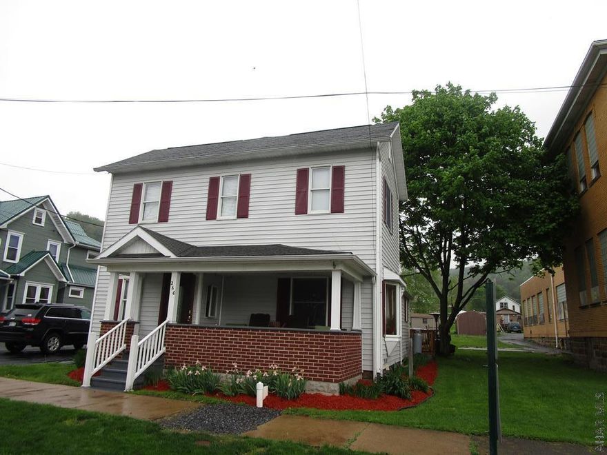 Quality remodeled two story home featuring 4 bedrooms and 1.75 baths  The bedrooms have been updated and the baths are of above average quality and condition. The custom kitchen is everyones dream with laundry room off it. Redrywalled interior and thermopane windows. Oak trim. This home is of high quality and owners have much more invested than asking.