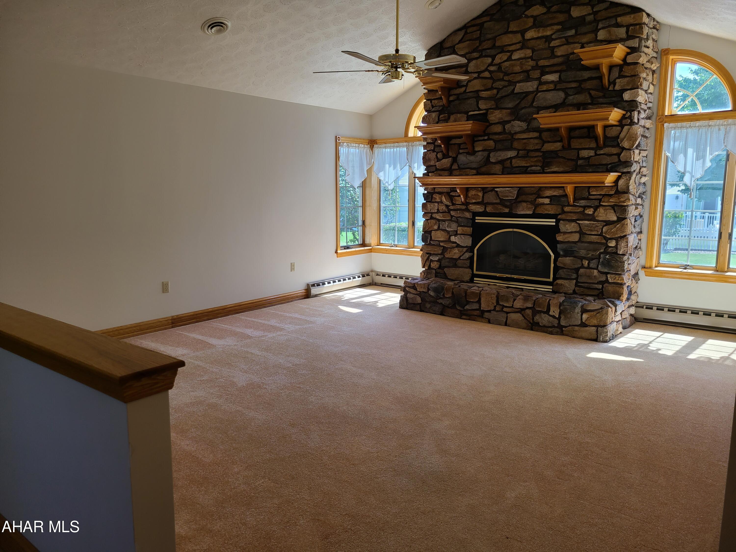 Woodland Terrace - Residential