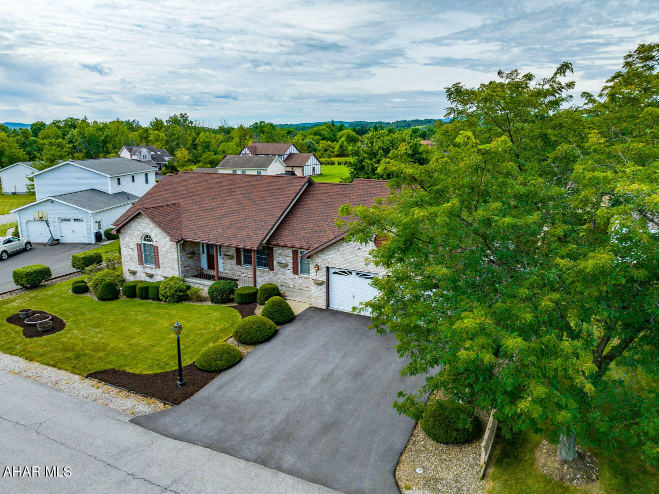 Woodland Terrace - Residential