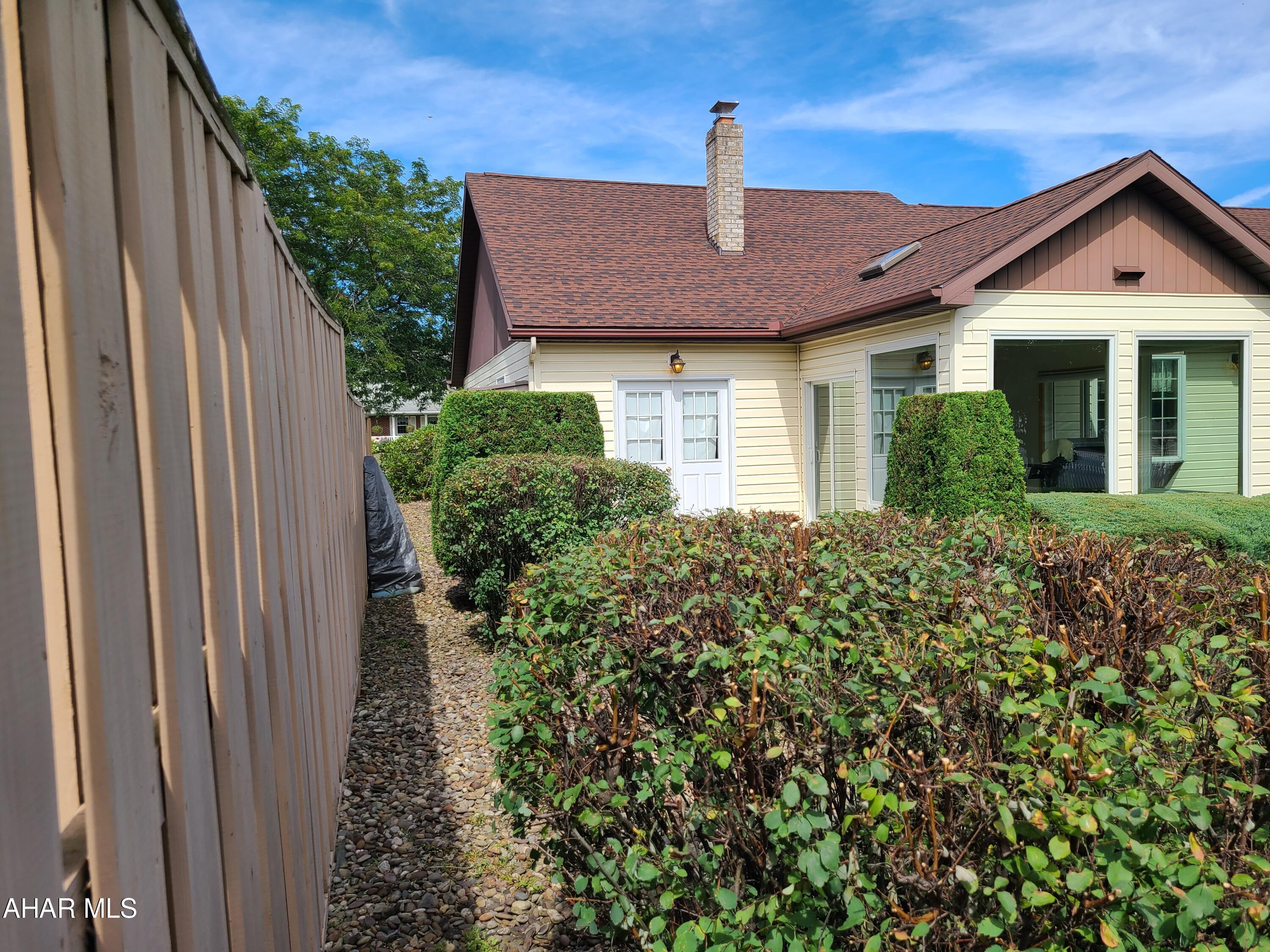 Woodland Terrace - Residential