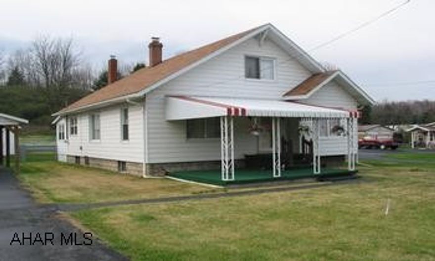 3BR 1BA with finished 2nd floor that can be 2 additional BRs 20x40 inground heated pool. Estate sale. Seller Assist Available. 3BR 1 BA with finished 2nd floor that can be 2 additional BRs 20x40 inground heated pool. Estate sale. Seller Assist Available.