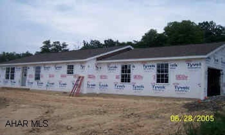 Ranch home under construction Open living area 1 st floor laundry